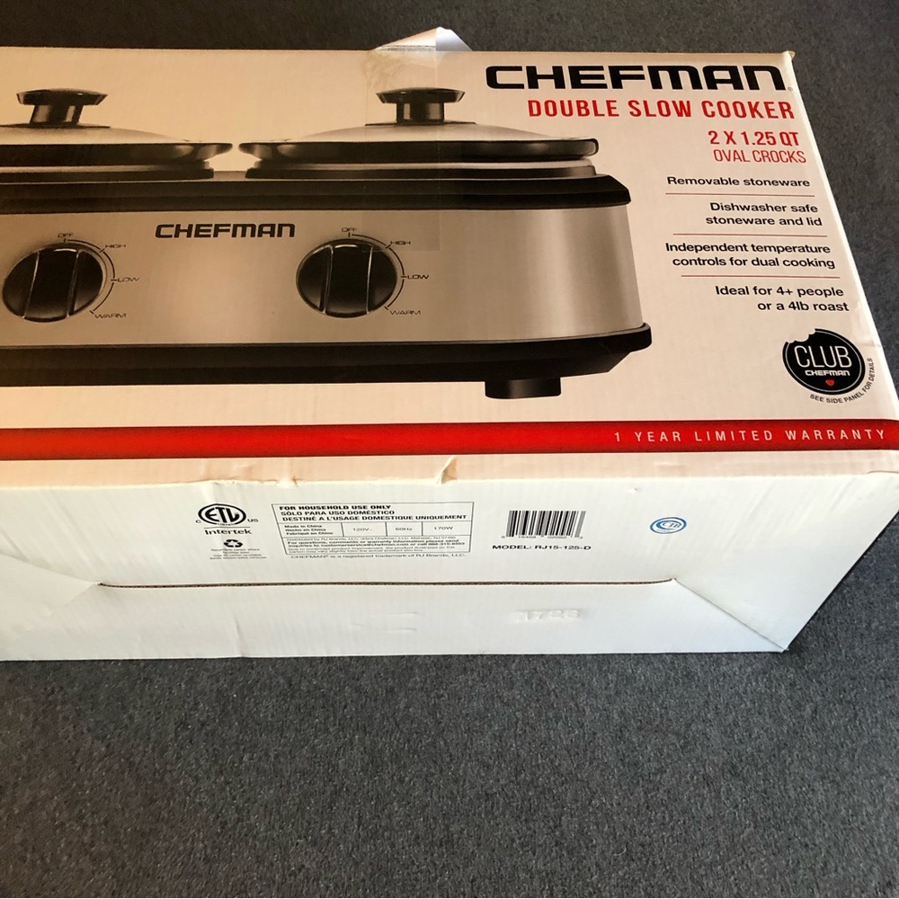 Chefman Double Slow Cooker 2 x 1.25 Quart Oval Stoneware Crocks - Dual Controls - Picture 9 of 11